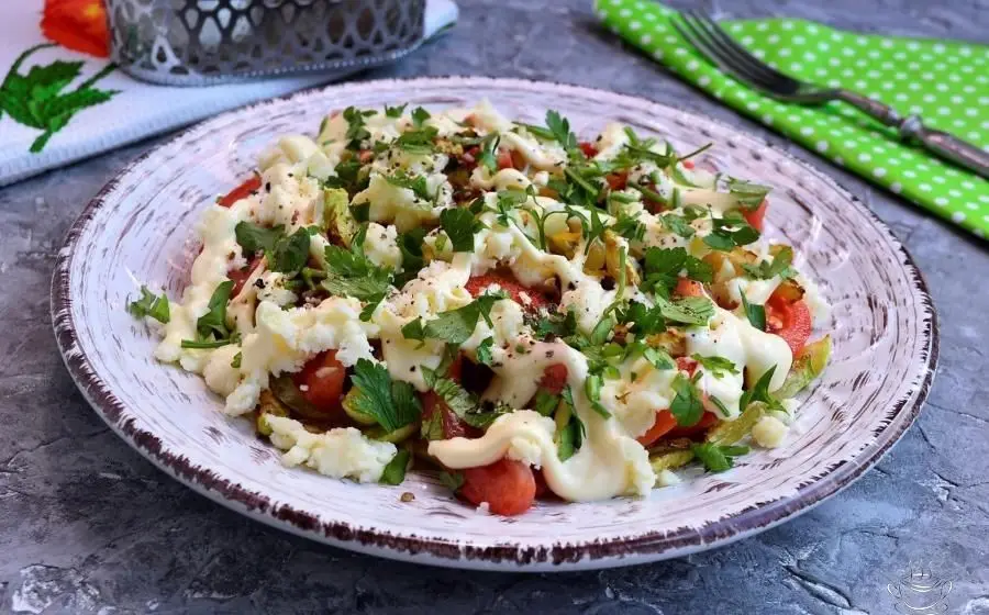 Главное изображение рецепта - Салат с жареными кабачками